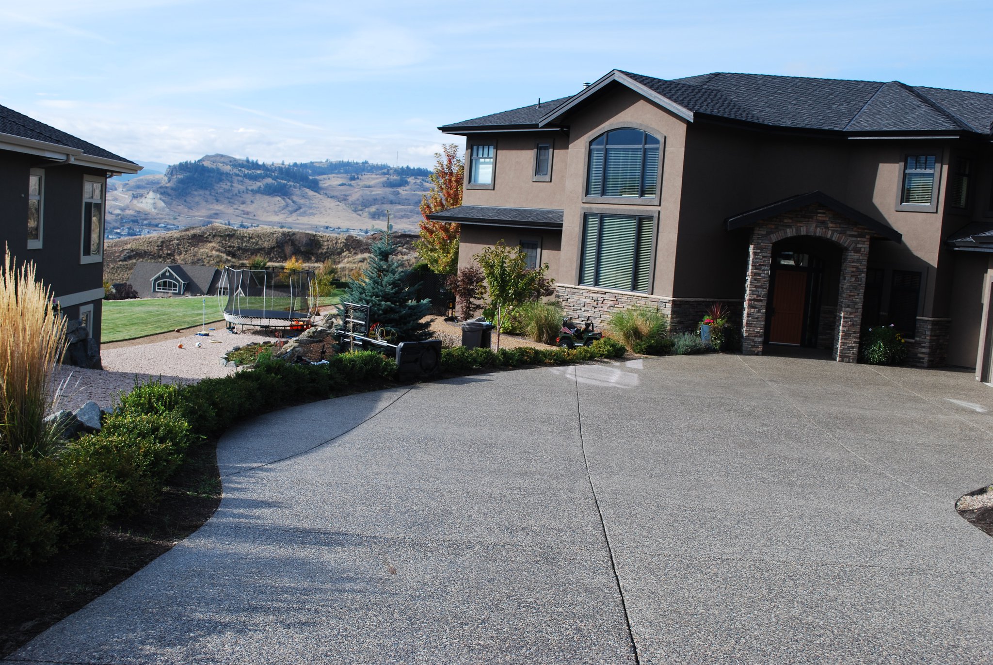 Exposed aggregate driveway